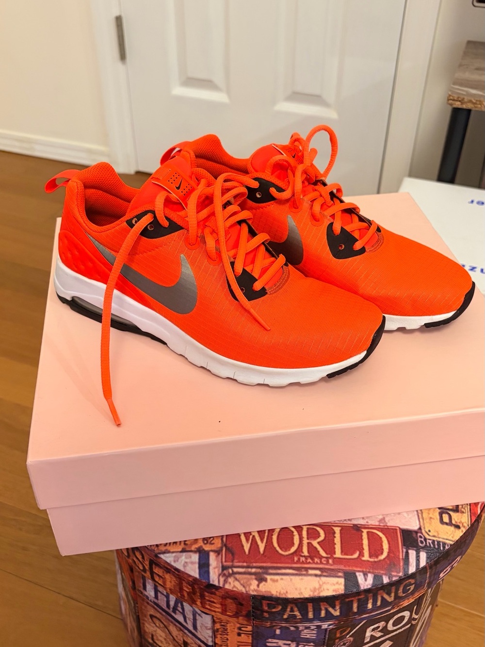 Nike Orange and Black Lightweight Sneakers